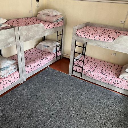The Nest Hostel Karakol Rom bilde
